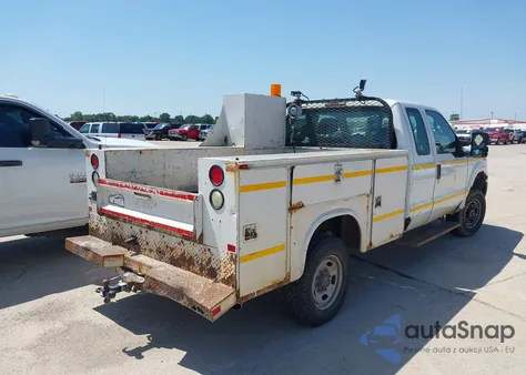 2013 Ford F-350 Xl z USA, uszkodzony, nr VIN 1FD7X3B68DEA41140